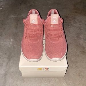 Adidas Pharrell Williams Sneaker Size 6.5